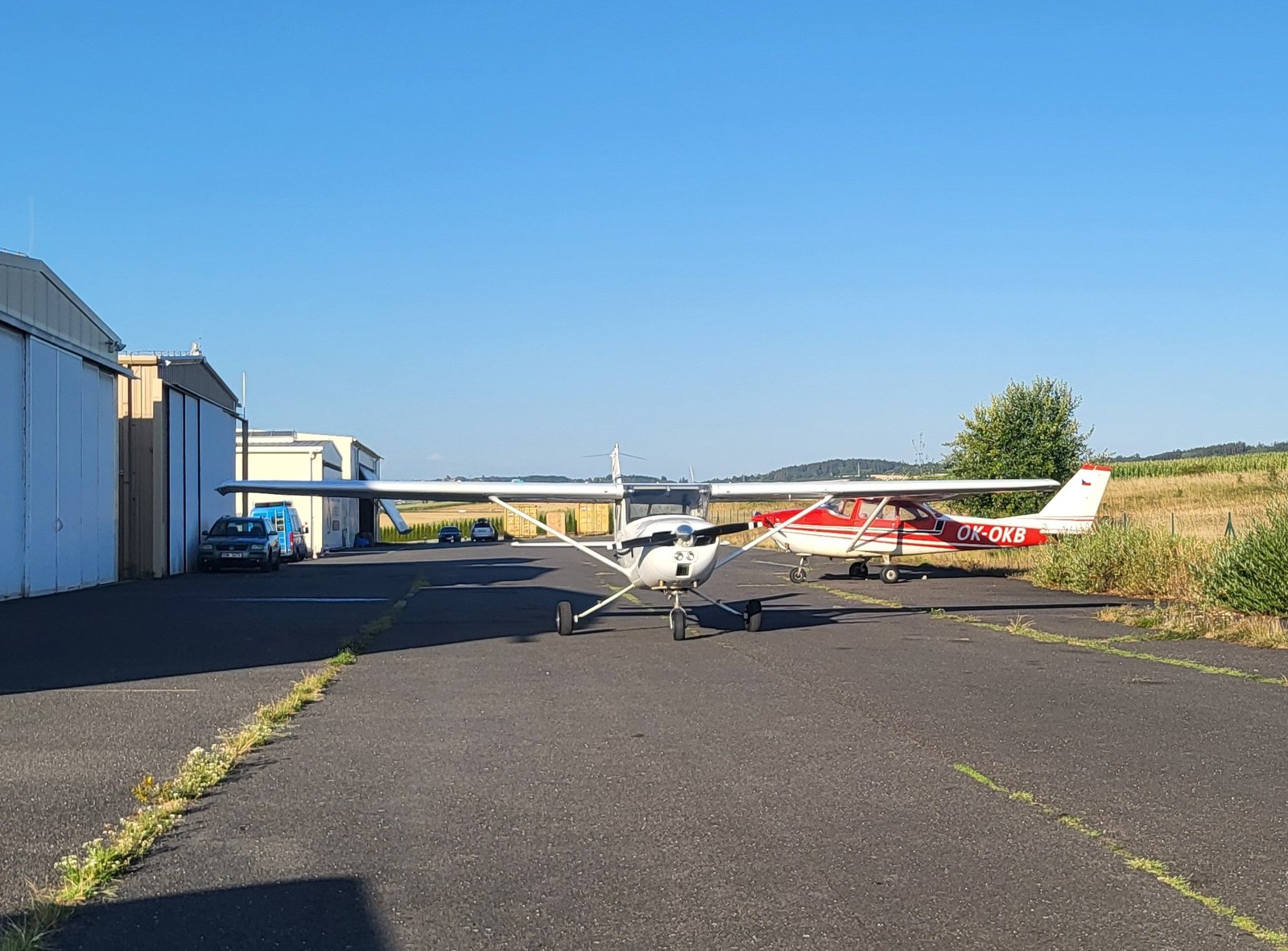 aircraft maintenance shop,how to choose an aircraft mechanic,annual inspection shop