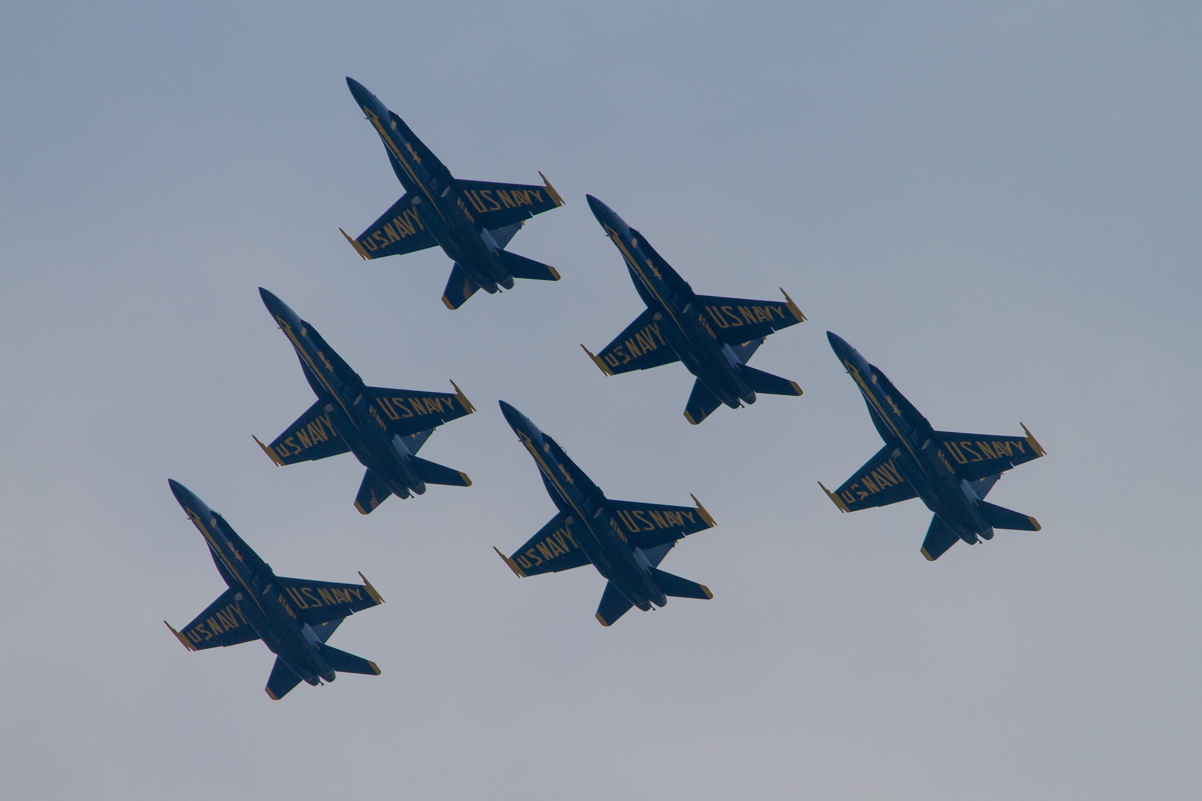 NAS Pensacola Blue Angels Homecoming Air Show 2026 – image US Navy Blue Angels F/A-18 Super Hornets in formation over Pensacola Beach